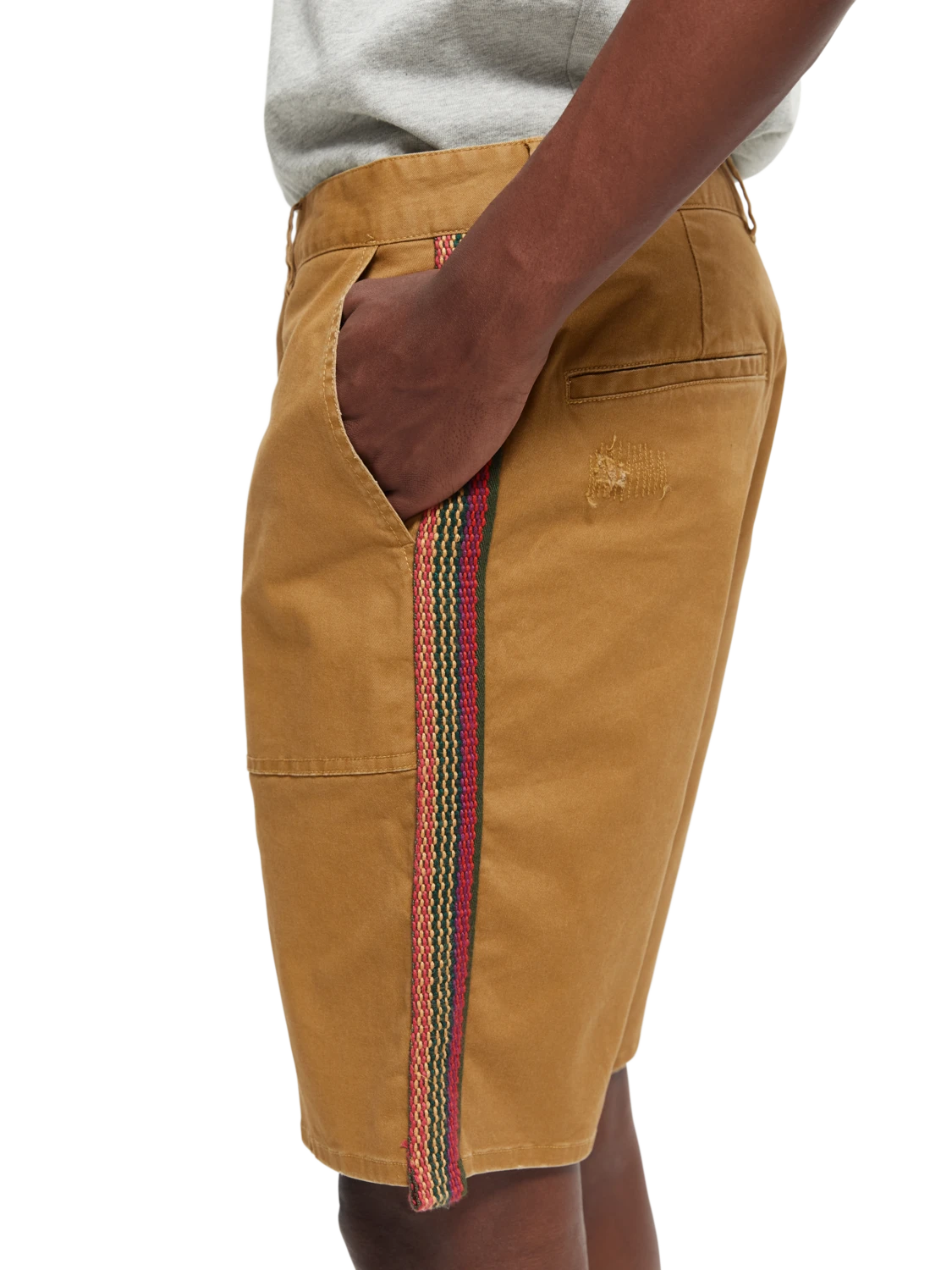 Scotch & Soda Relaxed-Fit Organic Cotton Shorts With Tape Detail - Image 11