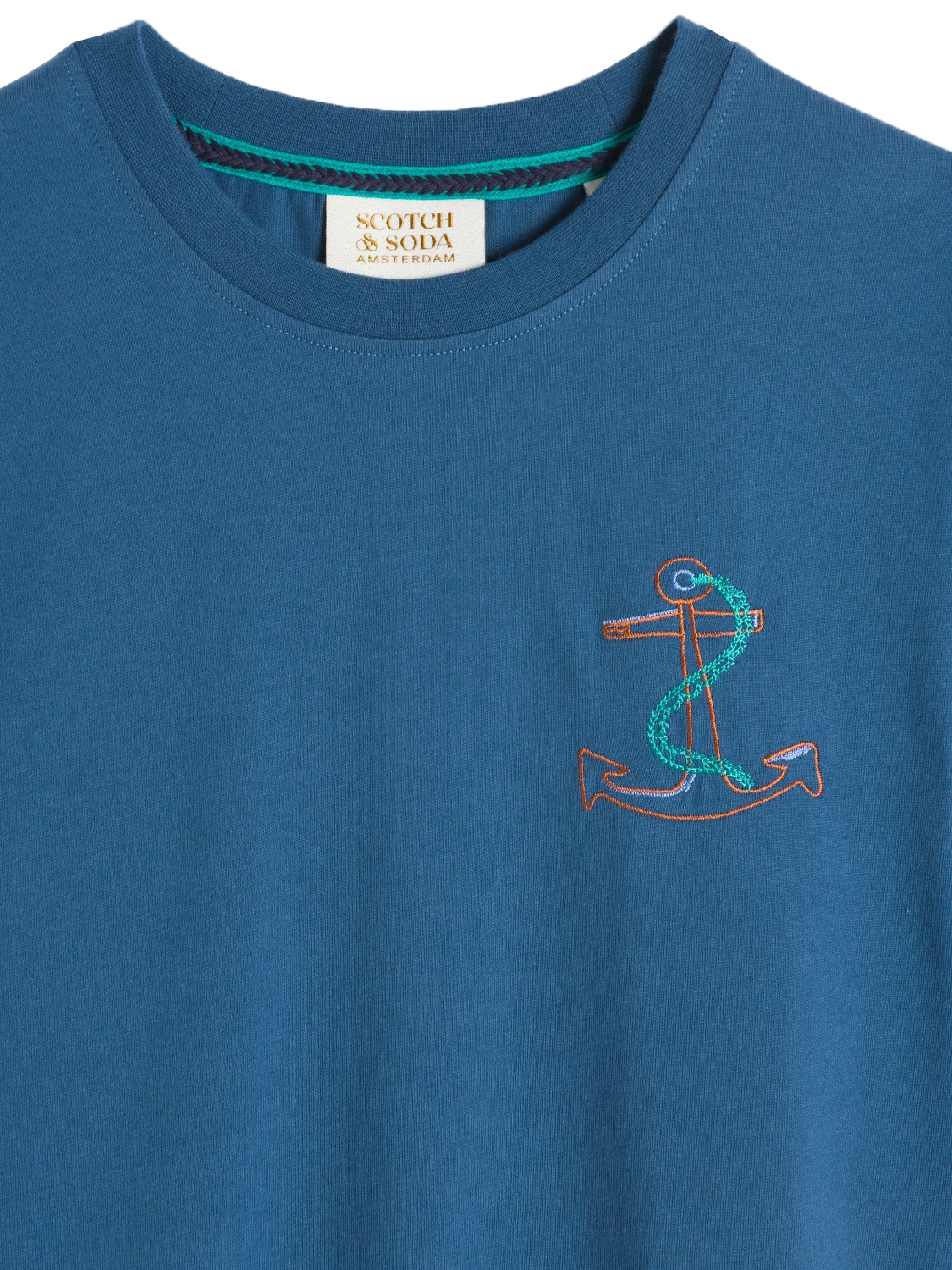 Scotch & Soda Placed Embroidery Artwork T-Shirt - Image 3
